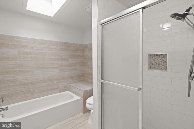 1824 ABBEY OAK DR, Vienna, VA 22182