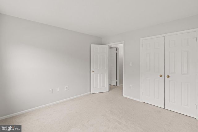 1824 ABBEY OAK DR, Vienna, VA 22182
