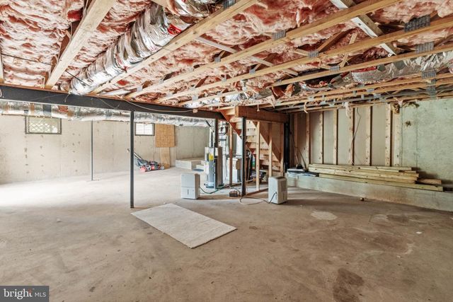 1824 ABBEY OAK DR, Vienna, VA 22182