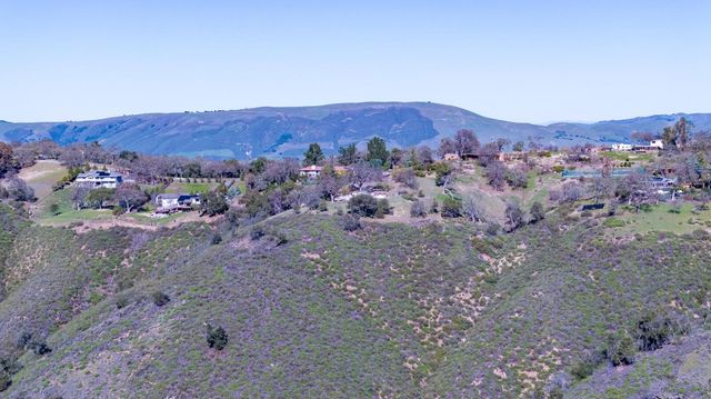 34994 Sky Ranch Road, Carmel Valley, CA 93924