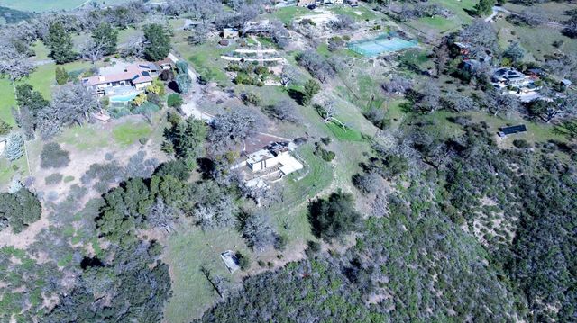 34994 Sky Ranch Road, Carmel Valley, CA 93924