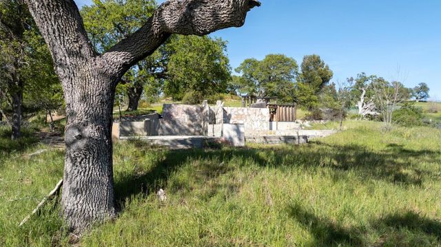 34994 Sky Ranch Road, Carmel Valley, CA 93924