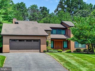 2 SPRUCE CT, Owings Mills, MD 21117