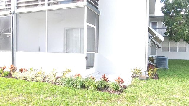 248 Norwich K, West Palm Beach, FL 33417