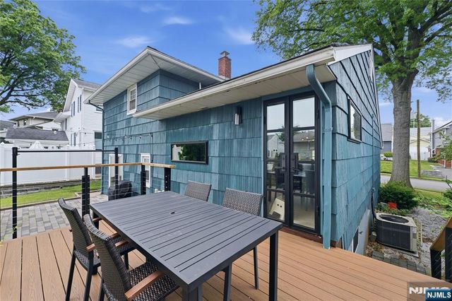 17 Arthur Drive, Rutherford, NJ 07070