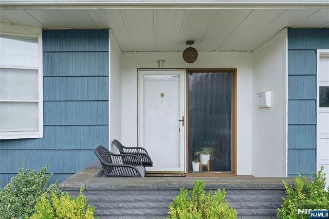 17 Arthur Drive, Rutherford, NJ 07070