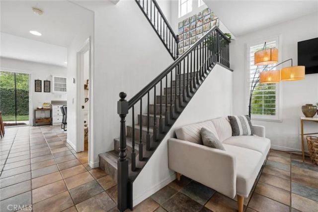 24367 Alyssum, Valencia, CA 91354