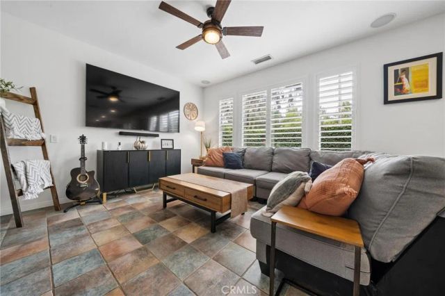 24367 Alyssum, Valencia, CA 91354