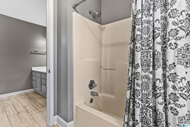 211 CLAIRMONT ROAD, Sterrett, AL 35147