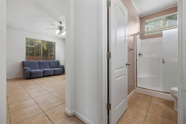 1612 Hearthsong Dr, Manteca, CA 95337