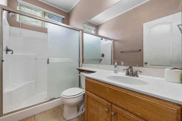1612 Hearthsong Dr, Manteca, CA 95337