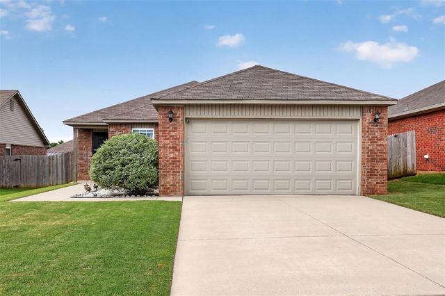 420 NE 19th Place, Newcastle, OK 73065