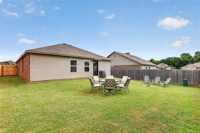 420 NE 19th Place, Newcastle, OK 73065