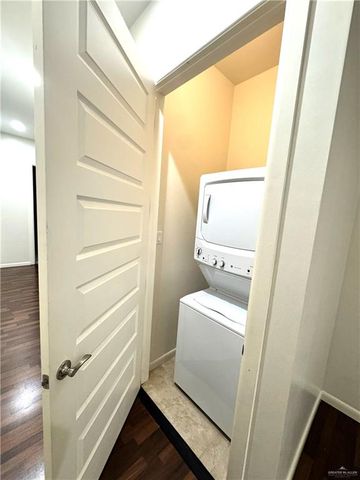 3006 S L Lane 4, Mcallen, TX 78503