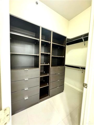 3006 S L Lane 4, Mcallen, TX 78503