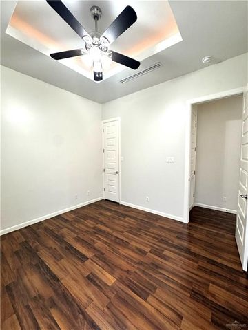 3006 S L Lane 4, Mcallen, TX 78503