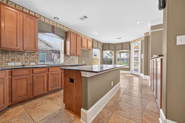 9735 Lansing Meadows Drive, Humble, TX 77396