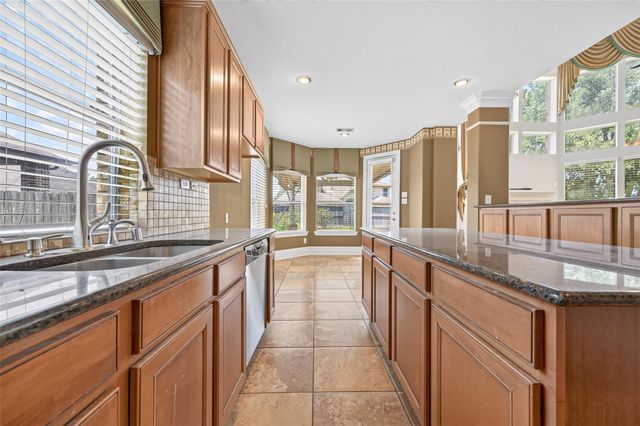 9735 Lansing Meadows Drive, Humble, TX 77396