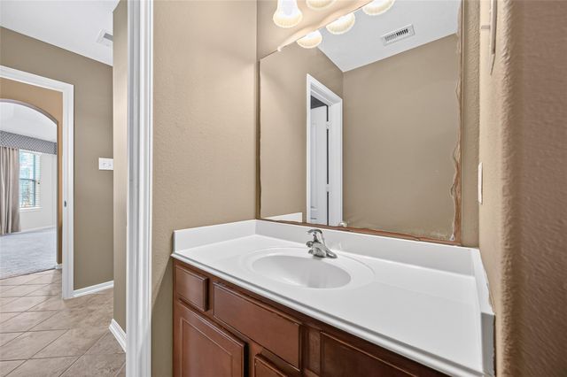 9735 Lansing Meadows Drive, Humble, TX 77396