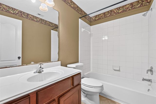 9735 Lansing Meadows Drive, Humble, TX 77396