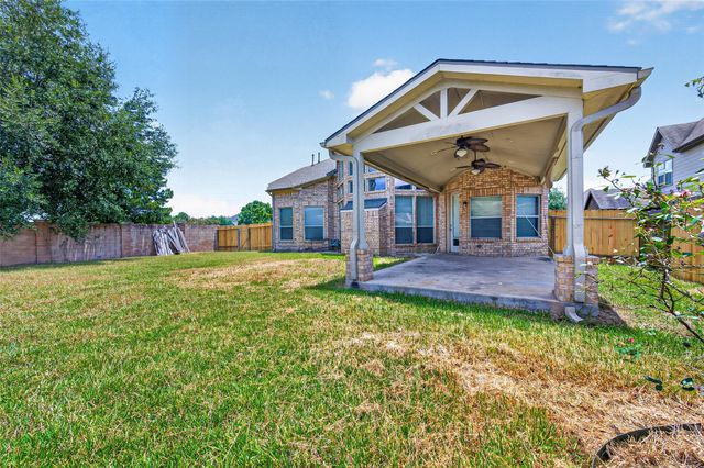 9735 Lansing Meadows Drive, Humble, TX 77396