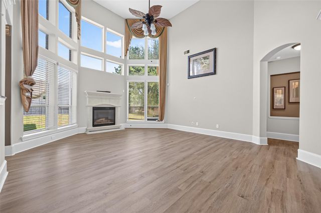 9735 Lansing Meadows Drive, Humble, TX 77396