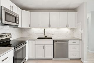 35 Andrew St Apt 12, Manchester, NH 03104