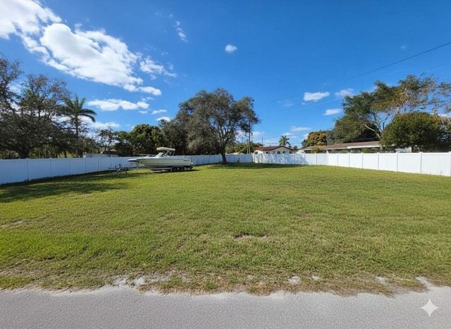 11825 SW 225th Street, Miami, FL 33170