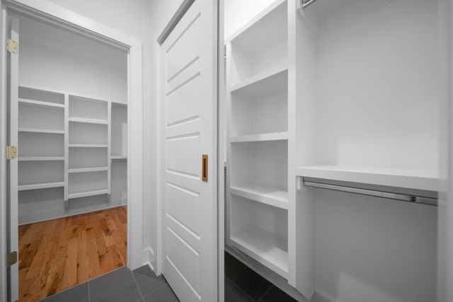 2118B Burns St, Nashville, TN 37216