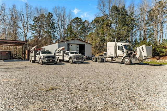 640 Meinhard Road, Port Wentworth, GA 31407