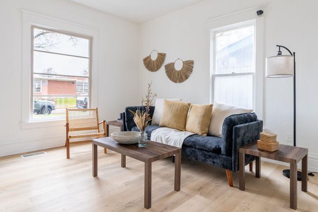 1014 W Spofford Ave, Spokane, WA 99205