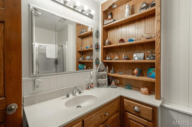 255 Wayne 406, Williamsville, MO 63967
