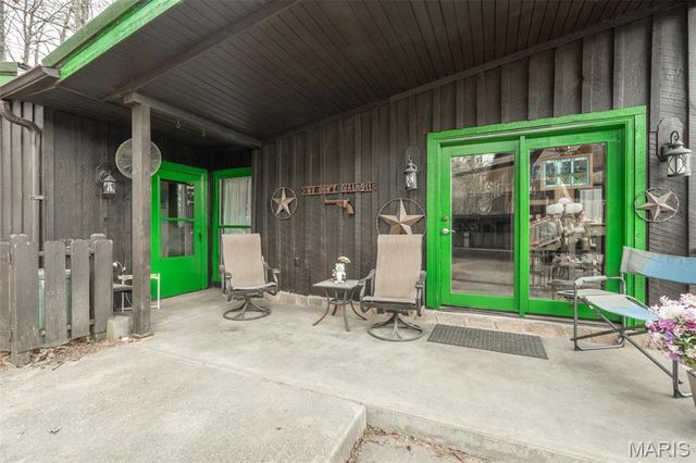 255 Wayne 406, Williamsville, MO 63967