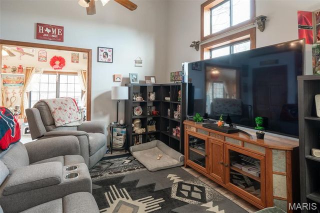 255 Wayne 406, Williamsville, MO 63967
