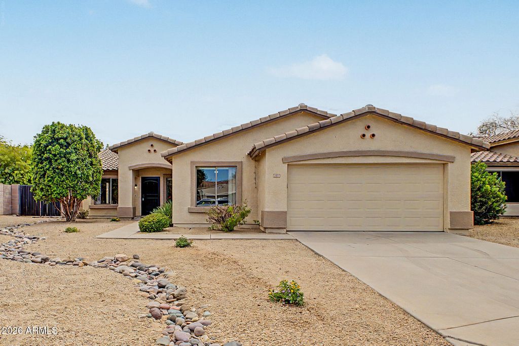 2511 E TOLEDO Court, Gilbert, AZ 85295 — exterior