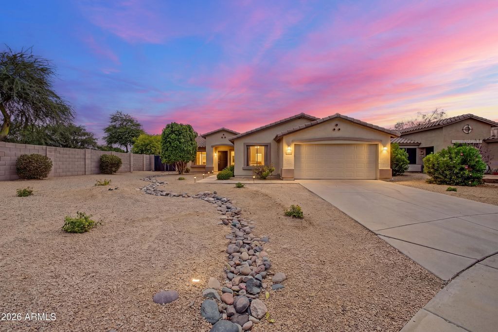 2511 E TOLEDO Court, Gilbert, AZ 85295 — photo 3