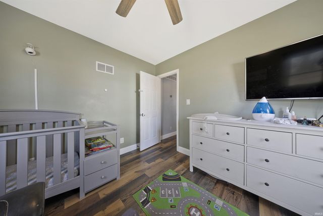 1980 Indian Mounds Boulevard, Evansville, IN 47715