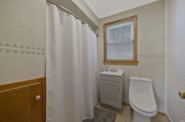 1980 Indian Mounds Boulevard, Evansville, IN 47715