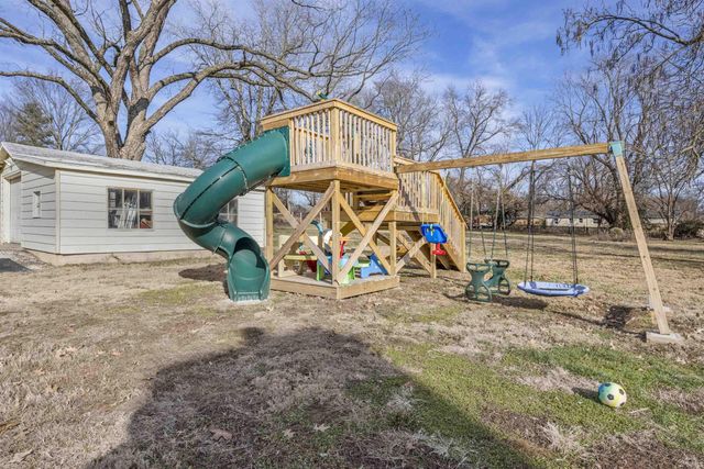 1980 Indian Mounds Boulevard, Evansville, IN 47715