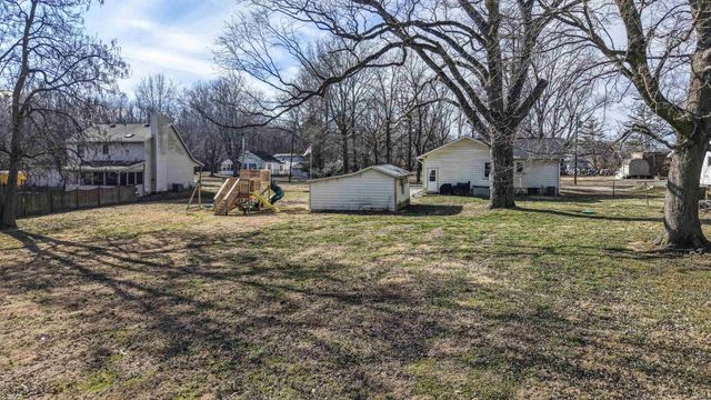 1980 Indian Mounds Boulevard, Evansville, IN 47715