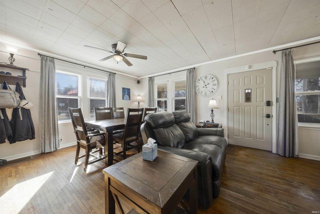 1980 Indian Mounds Boulevard, Evansville, IN 47715