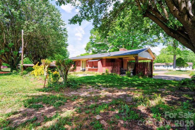 1202 Ridgemont Avenue, Shelby, NC 28150