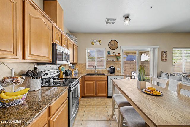 8774 W ASTER Drive, Peoria, AZ 85381