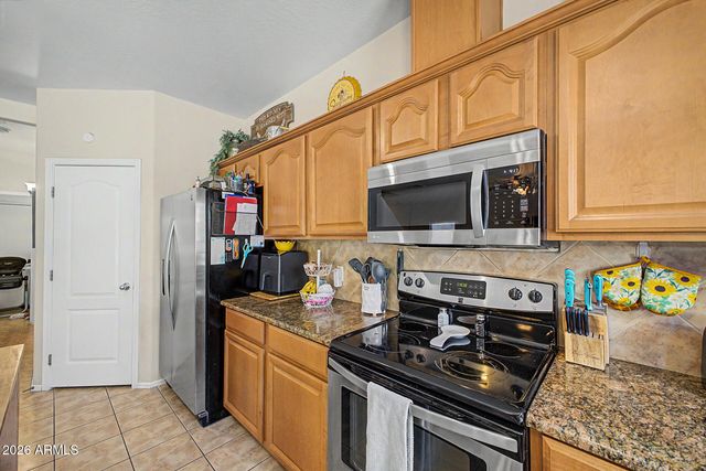 8774 W ASTER Drive, Peoria, AZ 85381
