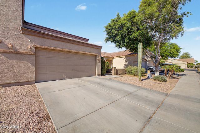 8774 W ASTER Drive, Peoria, AZ 85381