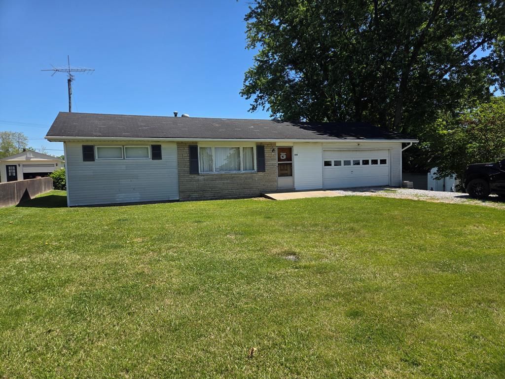 1514 Helena Road, Flemingsburg, KY 41041