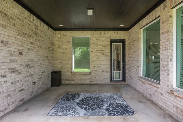 6005 Westworth Falls Way, Westworth Village, TX 76114