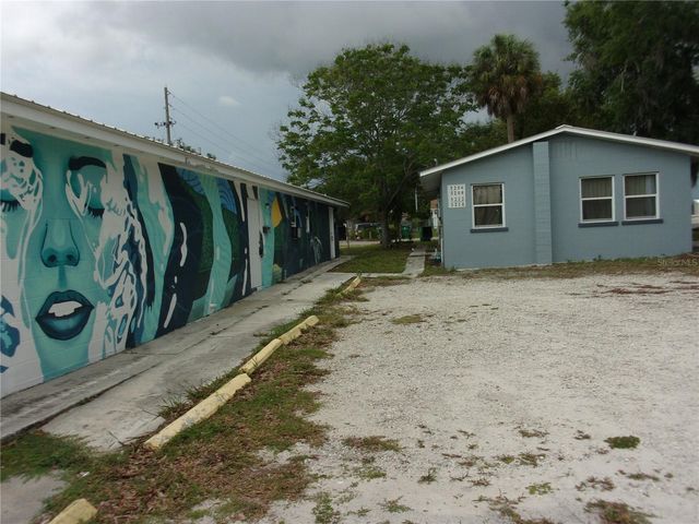5206 7TH STREET, Zephyrhills, FL 33542