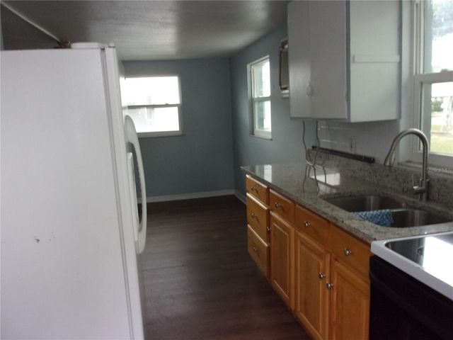 5206 7TH STREET, Zephyrhills, FL 33542