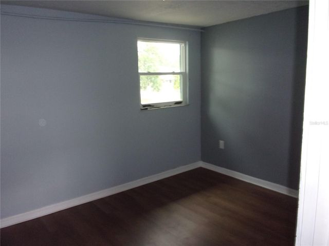 5206 7TH STREET, Zephyrhills, FL 33542